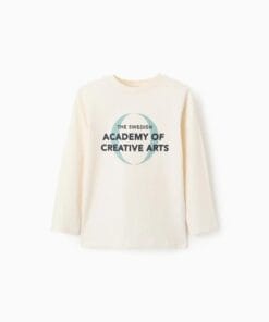 camiseta niño beige con dibujos azules